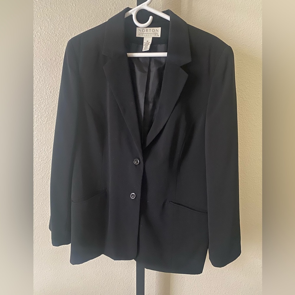 Norton McNaughton Black Blazer - Size 16